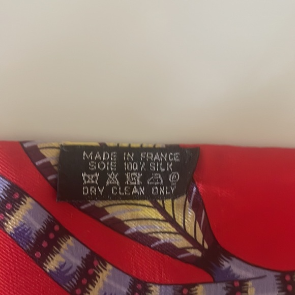 SOLD in a bundle can’t delete ? - Picture 4 of 9